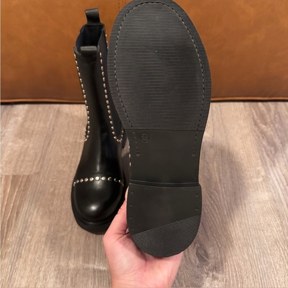 SAINT + SOFIA Black Leather Silver Studded Chelsea Boots Size 38 (US 7) LIKE NEW - Picture 12 of 14